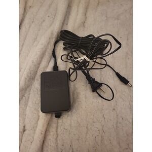 OEM AC Adapter AD-121ANDT Input 120VAC 60HZ 25W Output 12VDC 1A